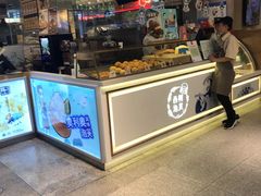 门面-西树泡芙(静安大悦城店)