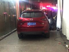 -鲨鱼皮汽车凹陷玻璃修复(静安店)