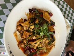 -拿渡·水煮鱼麻辣香锅(王府井奥莱·香江小镇店)