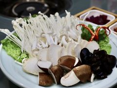 -金龙·打边炉(南京西路店)