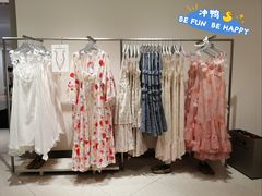 -URBAN REVIVO(西安Momopark店)