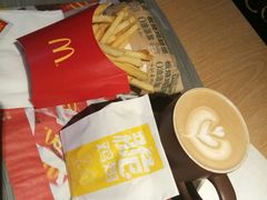 -麦当劳(番禺易发商业街店)