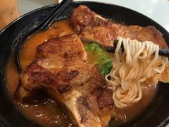 番茄汤底香煎猪扒出前一丁-华嫂冰室(尖沙咀店)
