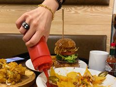 蕃茄酱-KATCHUP