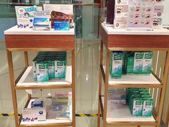 -LensCrafters亮视点(东方新天地店)