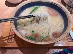 -上坐过桥米线(顺城店)