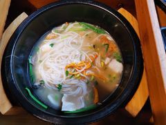 -勺子米线·云南传统小吃市集(四方街店)