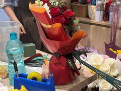 -谷莠子花艺·气球派对·绿植造景·花艺沙龙(金光华广场店)