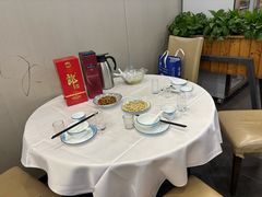 -粤盛海鲜平价店(洛溪食街店)