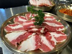 牛五花-本炙炭烤·蒲烧活鳗料理店(金沙洲店)