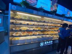 面包甜点陈列柜-屋头串串(中海环宇城店)