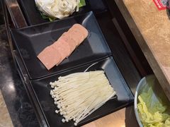 -七欣天香辣蟹火锅(上海银亿滨江店)