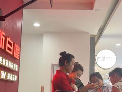 -新白鹿餐厅(银泰西湖文化广场店)