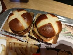 -麦当劳(南京路2店)