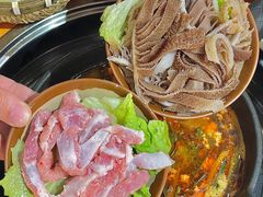 -黔三一夺夺粉酸汤火锅(百信店)
