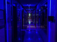-好乐迪(张扬路八佰伴店)