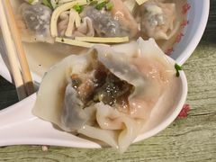 皮蛋蛋黄双拼馄饨-海平馄饨(逍遥二路店)