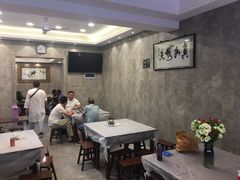 -老乌家特色小炒泡馍(大皮院店)