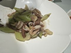 -潮粤香海鲜酒楼(沙湖店)
