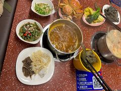 -四囍码头海鲜烧烤自助火锅(外滩南京东路悦荟广场店)