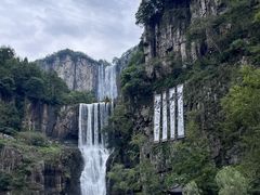 -刘伯温故里景区百丈漈