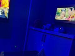 -唯爱KTV聚会餐厅(仙林东城汇店)