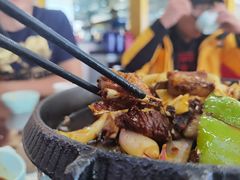 -撒拉人家.酸菜牦牛肉火锅