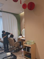 -丝域养发馆
