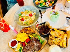 -玲婧胡同·生日蛋糕·餐厅(嘉里城店)