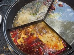 -渝里重庆火锅(航天城店)