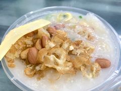 艇仔粥-穗银肠粉店(东川路店)