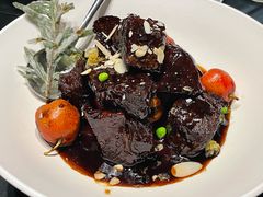 招牌红烧牛小排-江南雅厨(李公堤店)