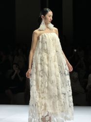 -Renee芮亦婚纱(原丽莎)
