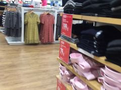 -优衣库(上海金桥太茂店)
