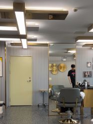 -即型男士理发工作室