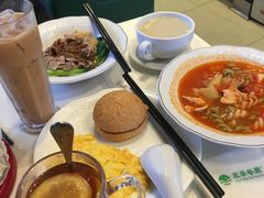 -翠华餐厅(山顶道店)