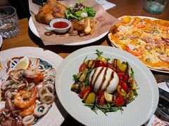 -JINNS锦时 steak&pizza(浸信会礼拜堂旧址店)