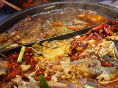 -鸣记脆皮烤鱼·海鲜烤鱼(三八广场店)