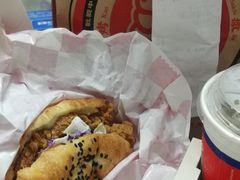 -塔斯汀中国汉堡(江南万达店)