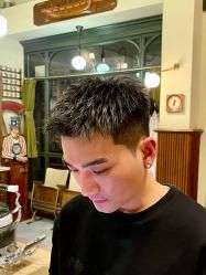 -IMUSE BARBER SHOP