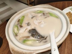-港丽餐厅(杭大店)