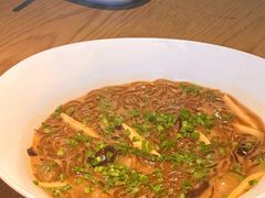 -新荣记(西溪湿地店)