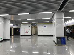 -南昌西站(地铁站)
