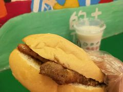 猪扒包-孖记茶档·热腾茶餐(乐峰店)