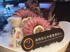 -海上明月海鲜火锅 鲜切牛肉