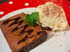 布朗尼-小世界西餐厅(建国门店)