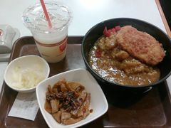 炸猪排咖喱饭-食其家·牛丼咖喱(广元西路店)