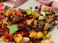 -滇香肴·云南菜蒸汽石锅鱼(云南北路店)