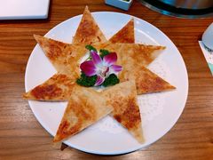 -樾餐厅泰式海鲜火锅(民歌湖店)