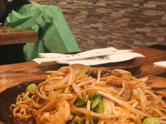 本楼炒面-功夫小笼包拉面